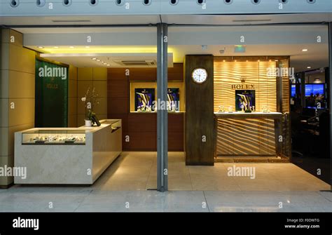 rolex parigi|buying a Rolex in paris.